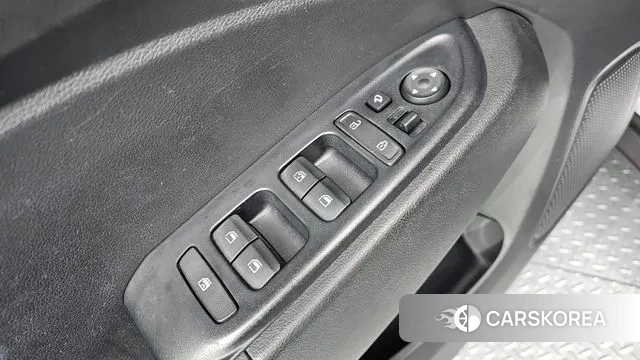 Hyundai Venue 2020 Белый из Кореи, фото 4