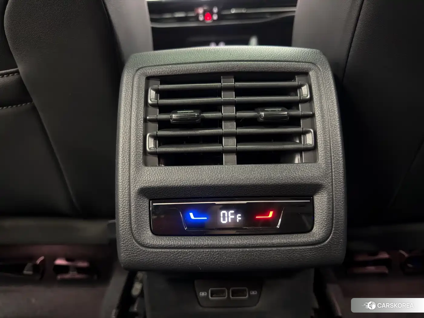 Volkswagen Golf 2023 Белый из Китая, фото 4