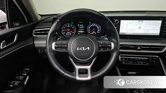 Kia K5 3rd generation 2022 Белый из Кореи, фото 4