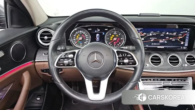 Mercedes-Benz E-Class W213 2018 Серый из Кореи, фото 4