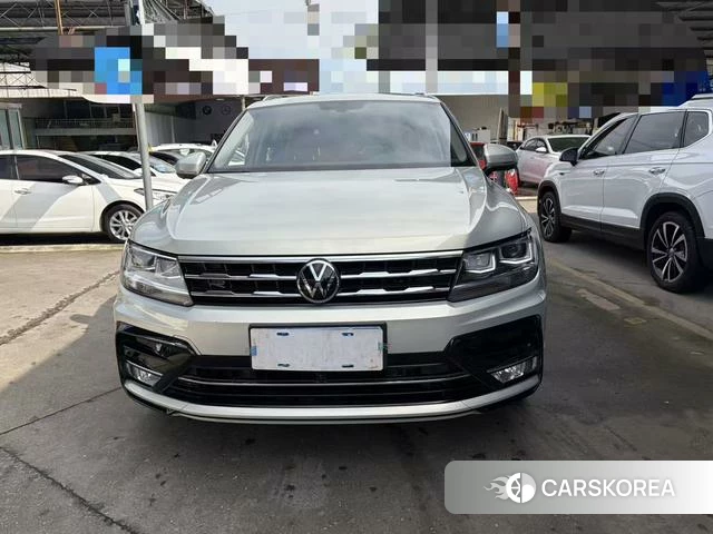 Volkswagen Tiguan L 2021 Шампань из Китая, фото 4