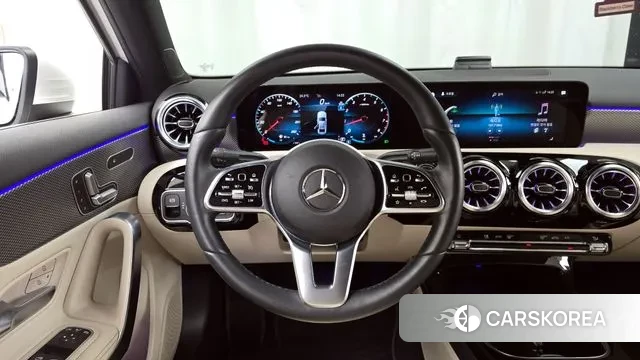 Mercedes-Benz A-Class W177 2022 Белый из Кореи, фото 4