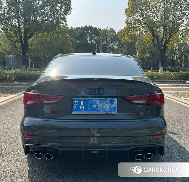 Audi S3 2019 Темно-серый из Китая, фото 4