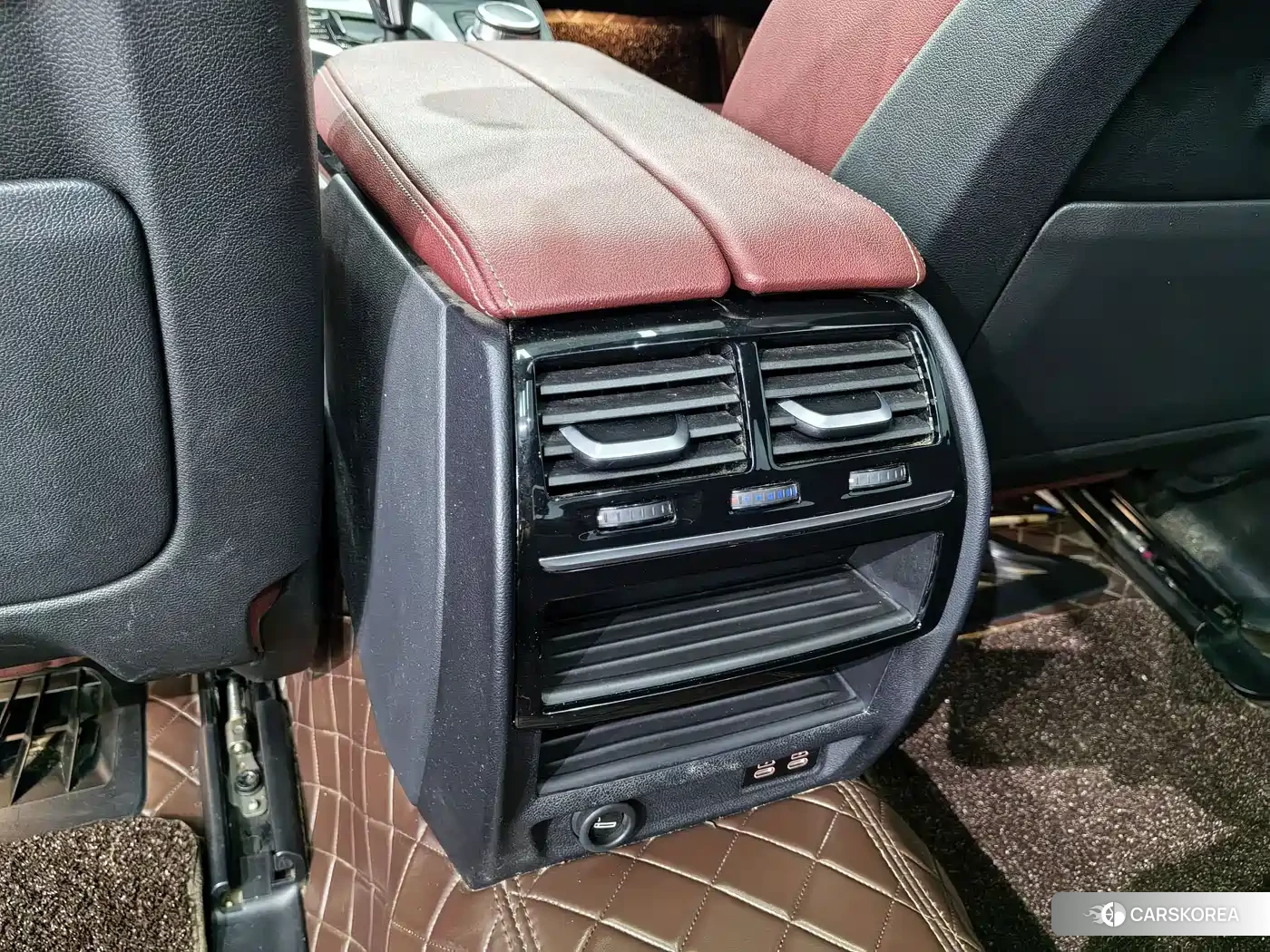 BMW 5 series 2022 Черный из Китая, фото 5