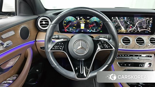 Mercedes-Benz E-Class W213 2021 Белый из Кореи, фото 4