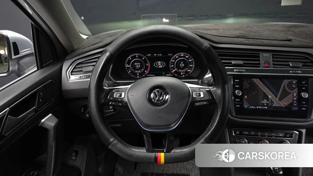 Volkswagen Tiguan second Generation 2018 Серебряный из Кореи, фото 4