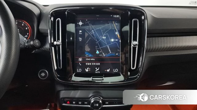 Volvo XC40 2018 Белый из Кореи, фото 4