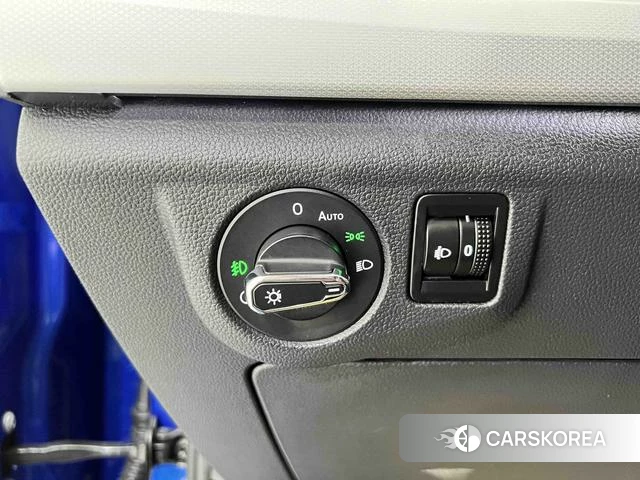 Volkswagen Bora 2023 Синий из Китая, фото 4