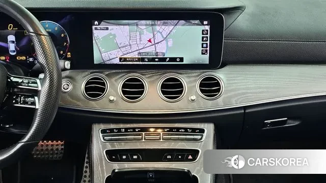 Mercedes-Benz E-Class W213 2020 Белый из Кореи, фото 4