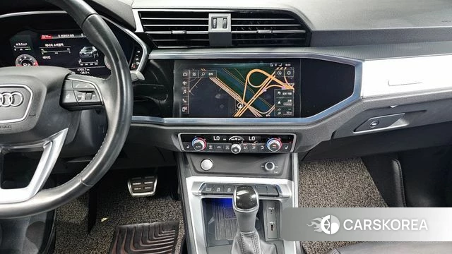 Audi Q3 (F3) 2020 Белый из Кореи, фото 4