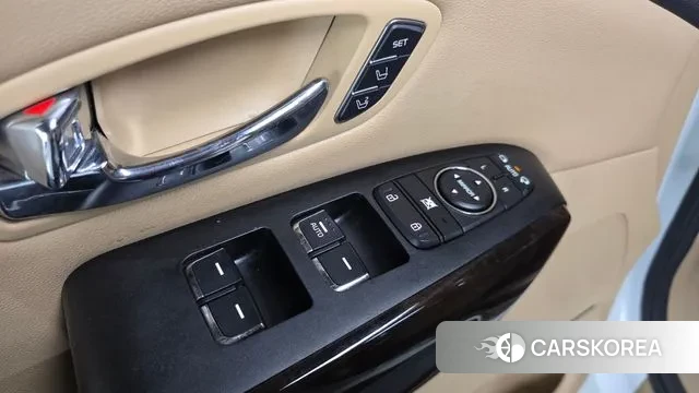 Kia The New Carnival 2018 Белый из Кореи, фото 4