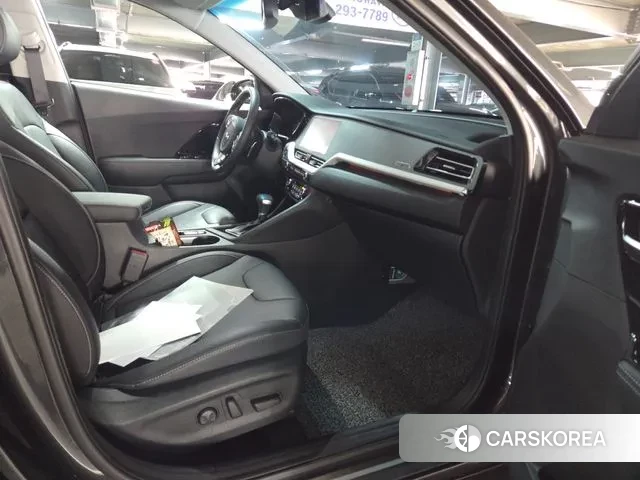 Kia The New Niro 2021 Серый из Кореи, фото 4