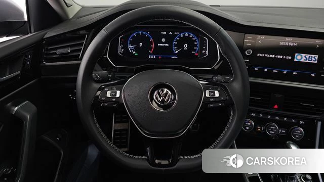 Volkswagen 7th Generation of Jetta 2021 Серебристо-серый из Кореи, фото 4