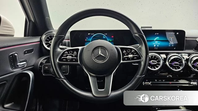 Mercedes-Benz A-Class W177 2020 Белый из Кореи, фото 4