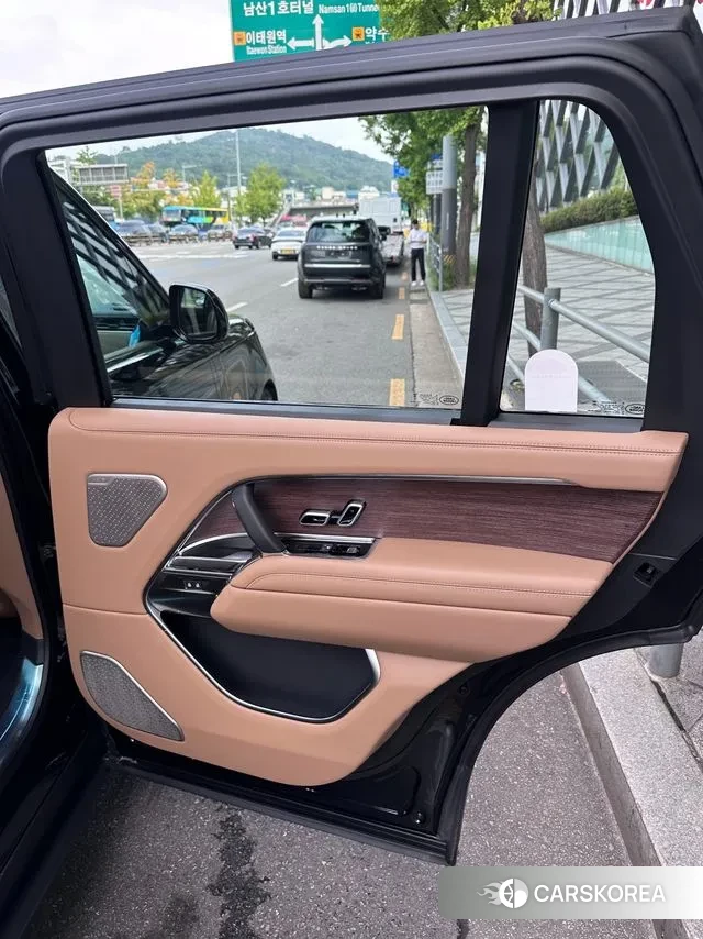 Land Rover Range Rover 5th Generation 2025 Черный из Кореи, фото 4