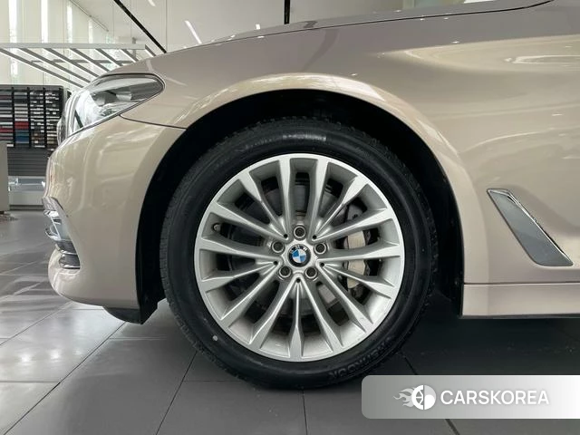 BMW 5 series 2019 Шампань из Китая, фото 4