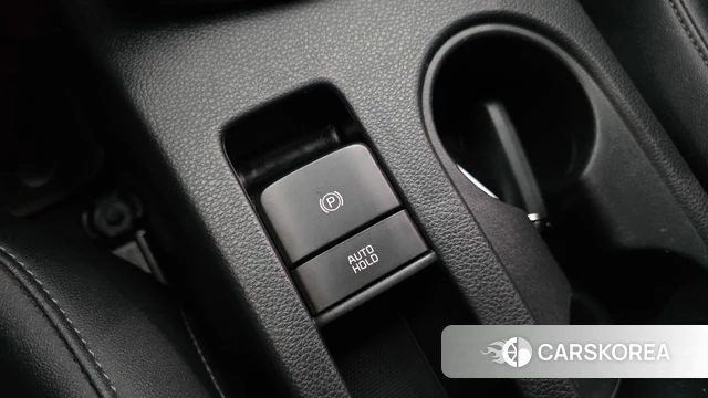 Kia Seltos 2022 Серебристо-серый из Кореи, фото 4