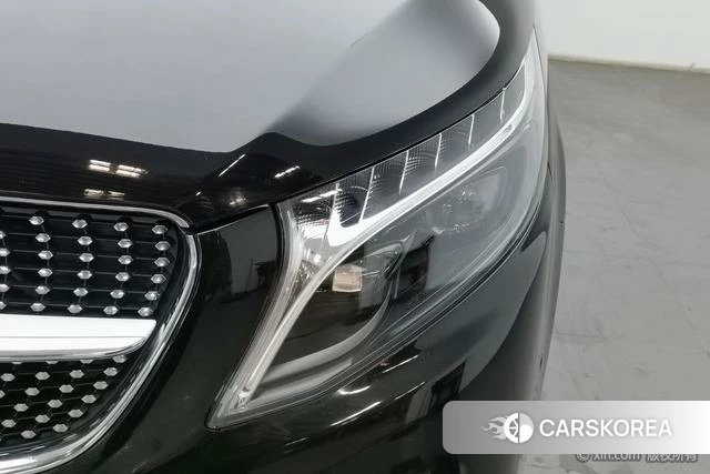 Mercedes-Benz V-class 2023 Черный из Китая, фото 4
