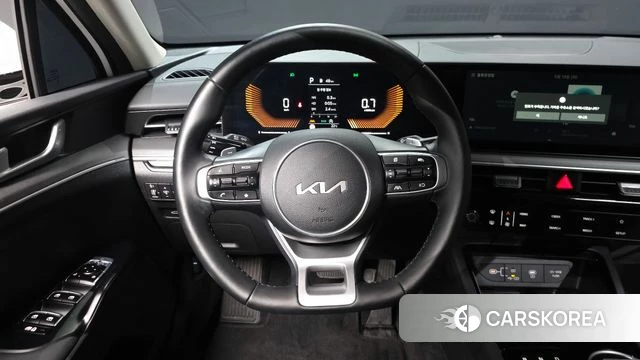Kia The New K5 3rd generation 2025 Белый из Кореи, фото 4