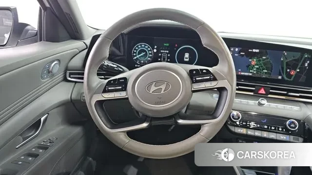 Hyundai The New Avante (CN7) 2023 Белый из Кореи, фото 4