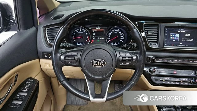 Kia The New Carnival 2018 Черный из Кореи, фото 4