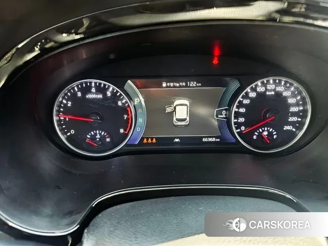 Kia Seltos 2022 Белый из Кореи, фото 4