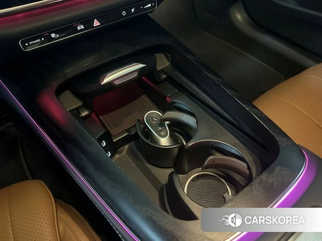 Mercedes-Benz E-Class W214 2024 Белый из Кореи, фото 4