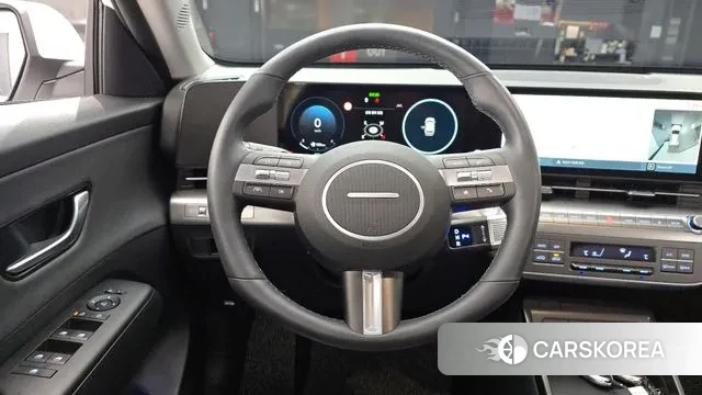 Hyundai Kona (SX2) 2023 Белый из Кореи, фото 4