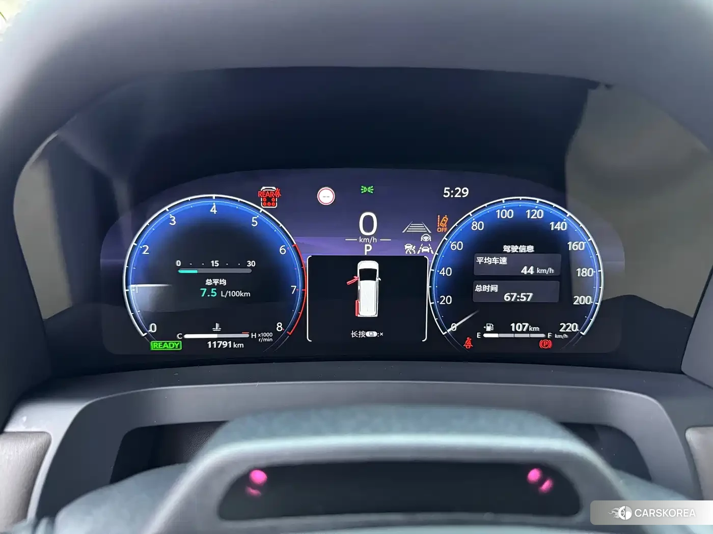Toyota Vellfire 2024 Черный из Китая, фото 4