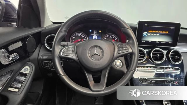 Mercedes-Benz C-Class W205 2018 Черный из Кореи, фото 4