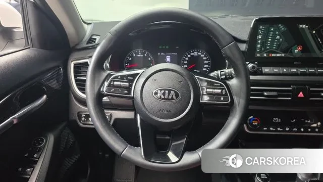 Kia Seltos 2021 Белый из Кореи, фото 4
