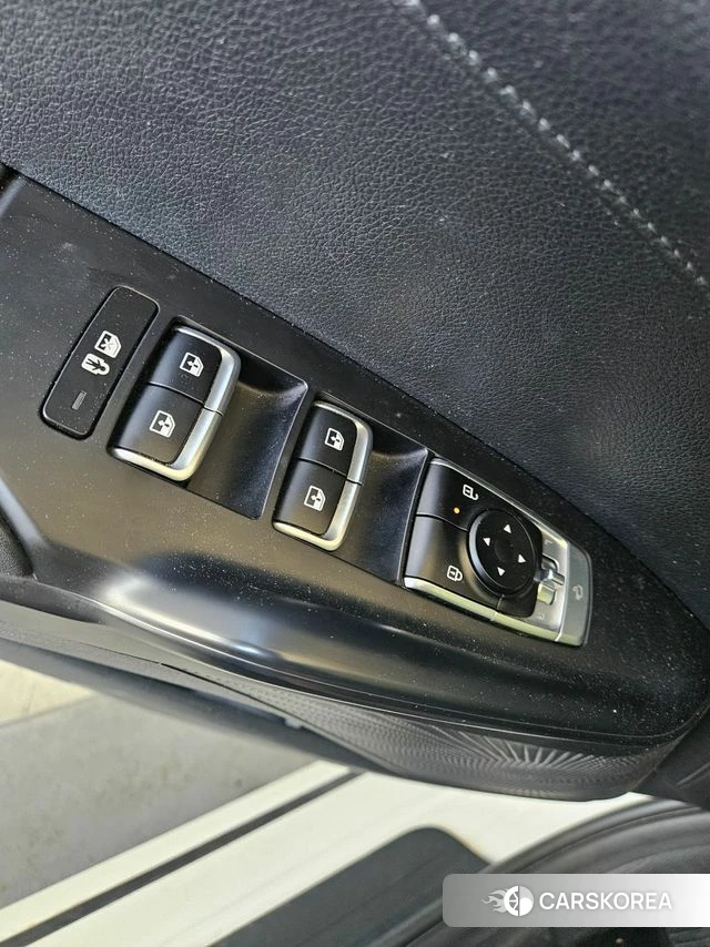 Kia The New K5 3rd generation 2023 Белый из Кореи, фото 4