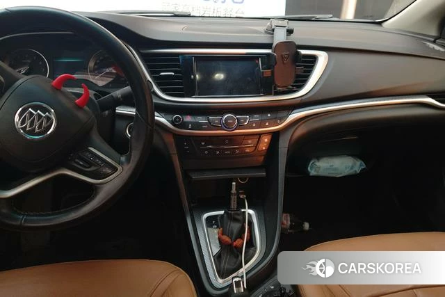 Buick Yinglang 2019 Белый из Китая, фото 4