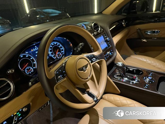 Bentley Bentayga 2018 Синий из Кореи, фото 4