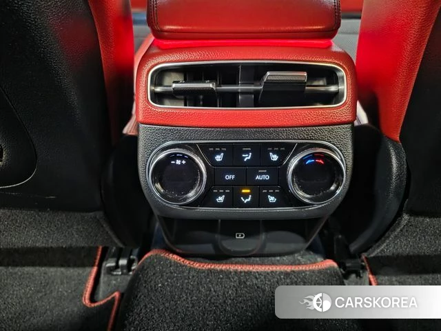 Genesis GV70 2021 Белый из Кореи, фото 4