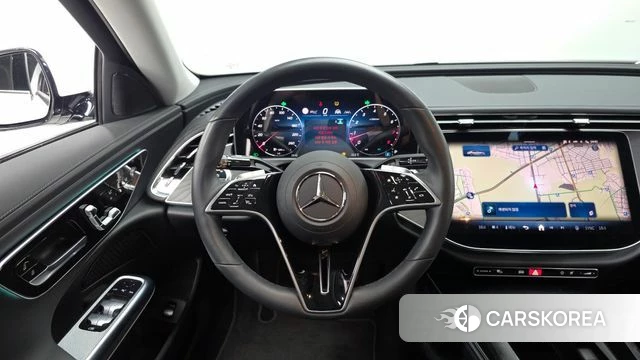 Mercedes-Benz E-Class W214 2024 Белый из Кореи, фото 4