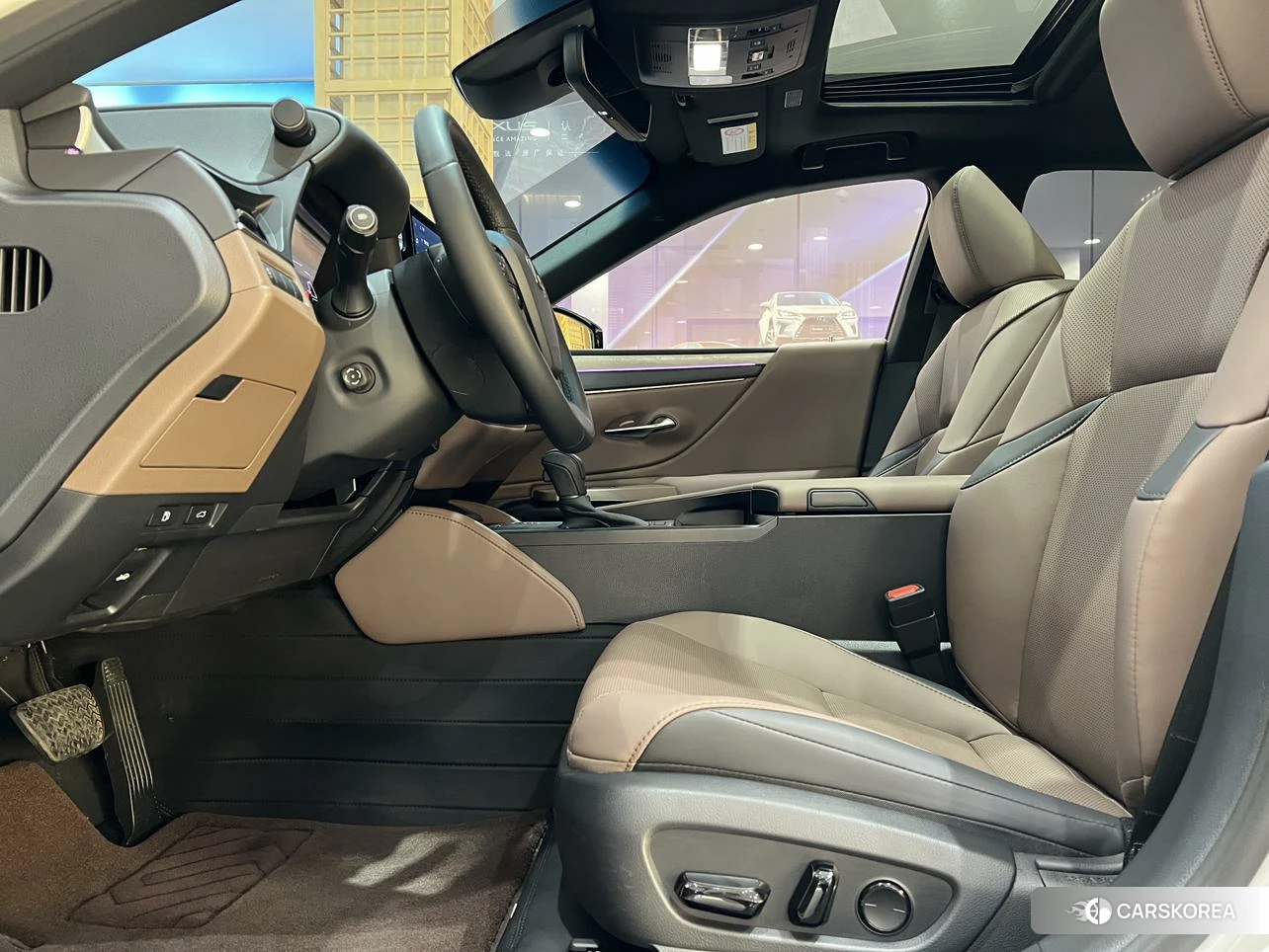 Lexus ES 2024 Белый из Китая, фото 4