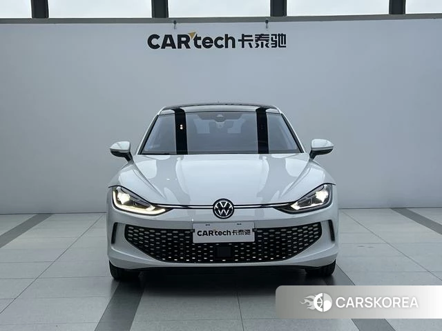Volkswagen Lingdu 2024 Белый из Китая, фото 4