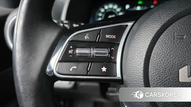 Kia The New K3 2nd generation 2021 Белый из Кореи, фото 4