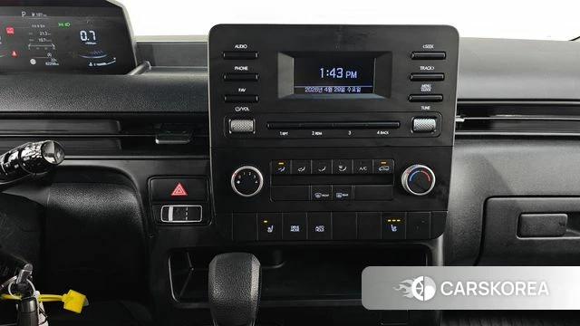 Hyundai Staria 2021 Белый из Кореи, фото 4