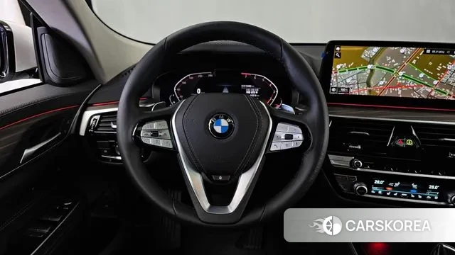 BMW 6 Series GT (G32) 2023 Белый из Кореи, фото 4