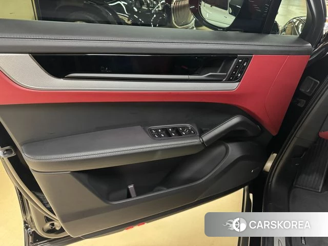 Porsche Cayenne (PO536) 2023 Черный из Кореи, фото 4