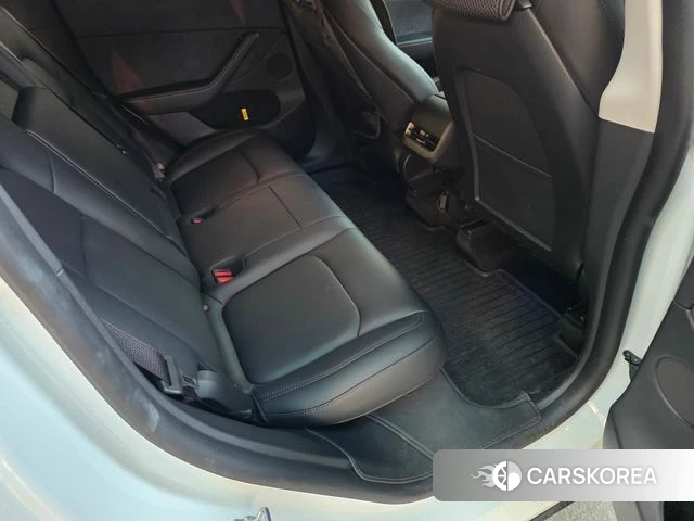 Tesla Model Y 2024 Белый из Кореи, фото 4