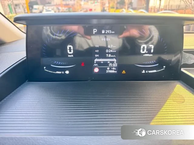 Hyundai Staria 2022 Черный из Кореи, фото 4