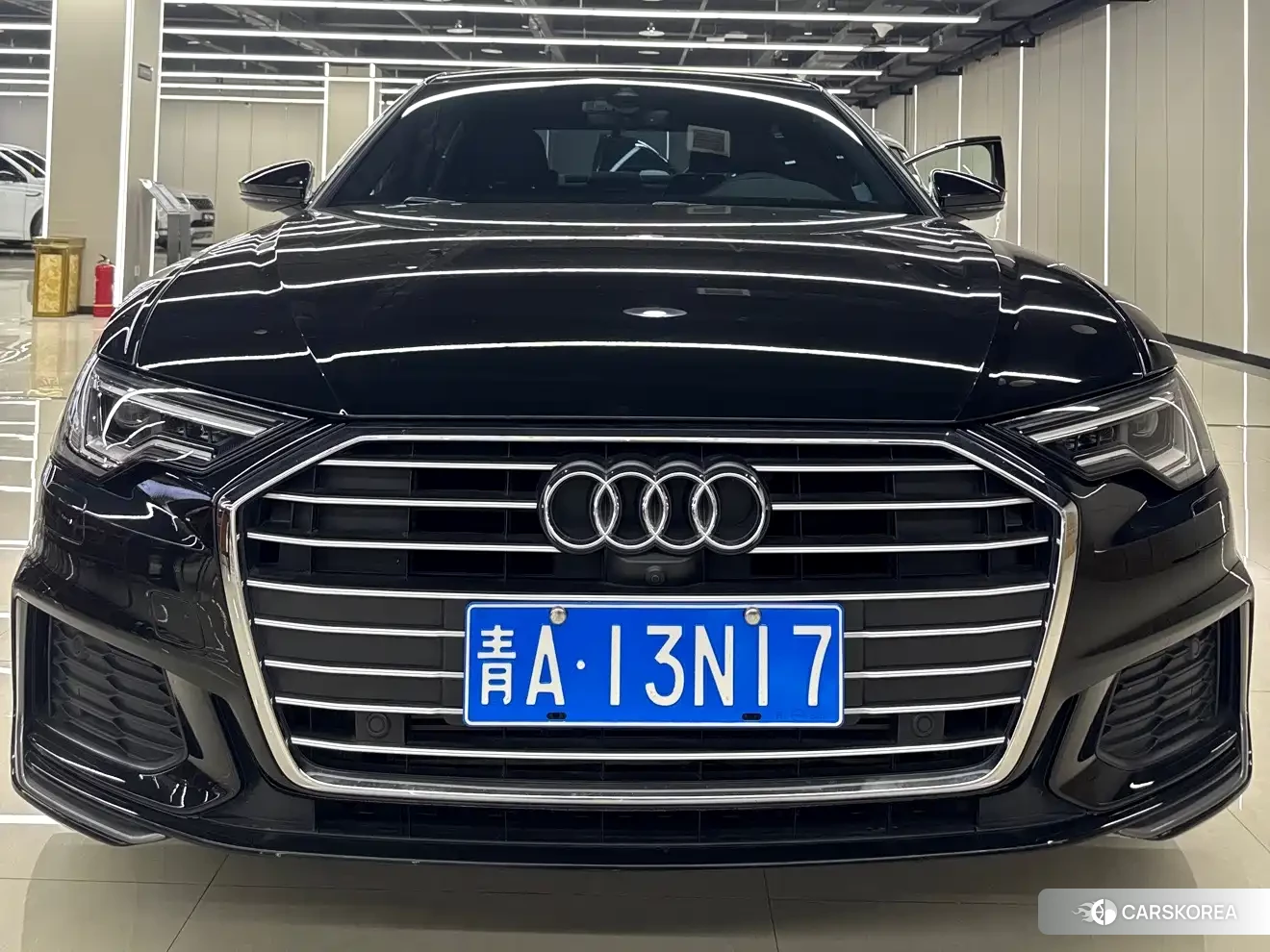 Audi A6L 2022 Черный из Китая, фото 4