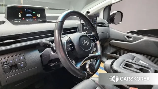 Hyundai Staria 2022 Серебряный из Кореи, фото 4