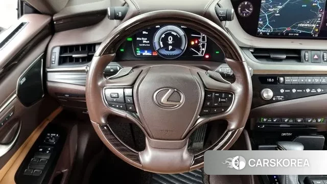 Lexus ES300h 7th generation 2021 Черный из Кореи, фото 4