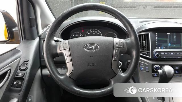 Hyundai The New Grand Starex 2018 Желтый из Кореи, фото 4