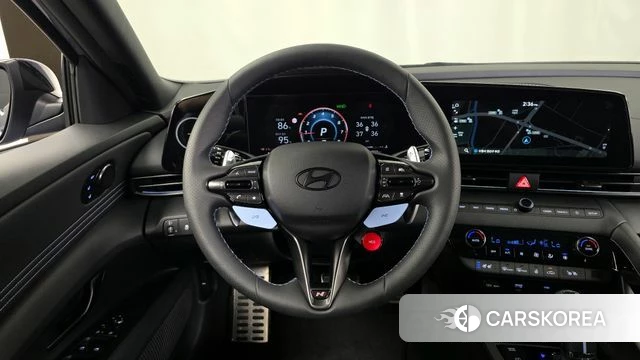 Hyundai The New Avante (CN7) 2025 Светло-серебряный цвет из Кореи, фото 4
