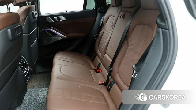 BMW X6 (G06) 2021 Белый из Кореи, фото 4